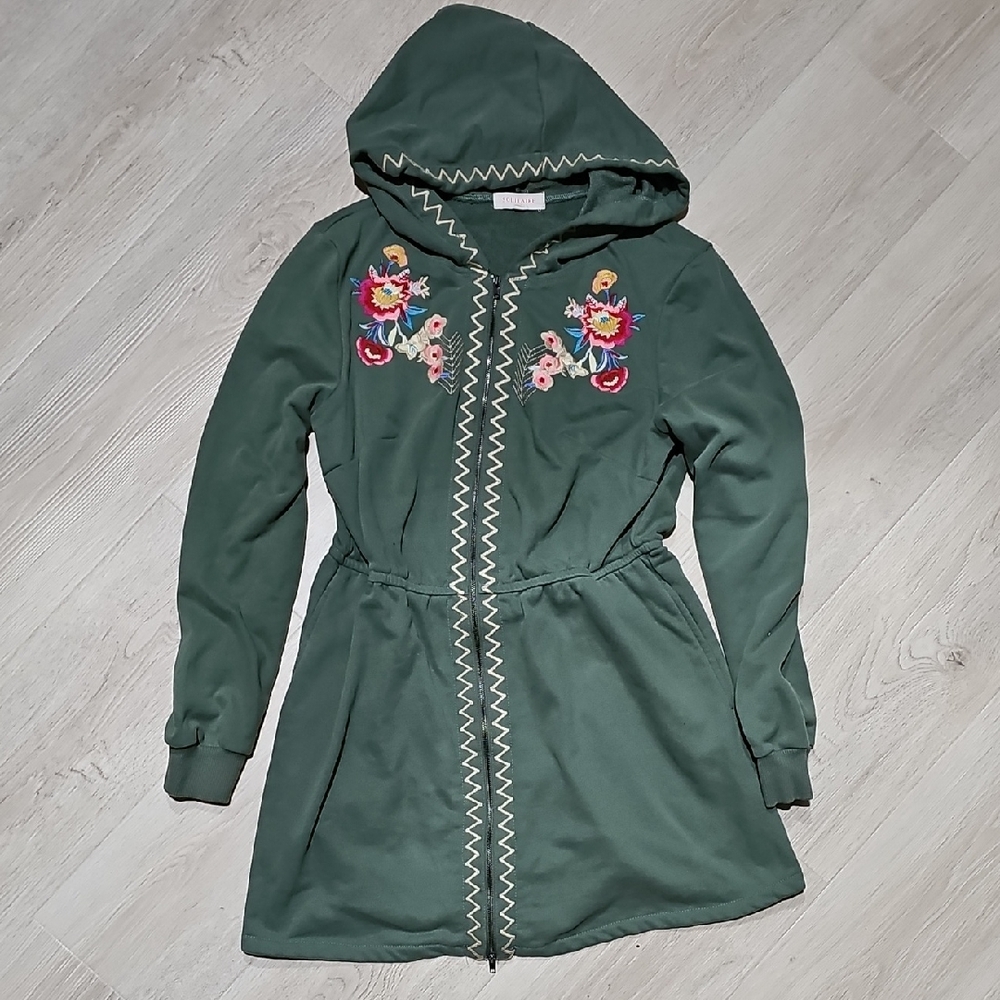 Solitaire Olive Green Dress